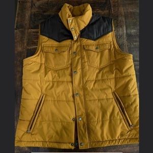 Ariat Vest , mens Large EUC